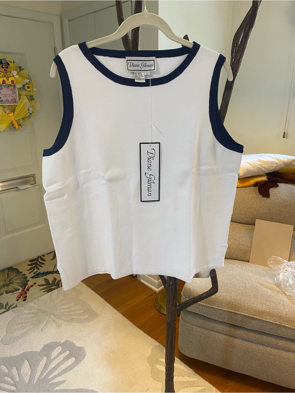 Diane Gilman White Sleeveless Knit Top with Navy Trim 1X. NWT